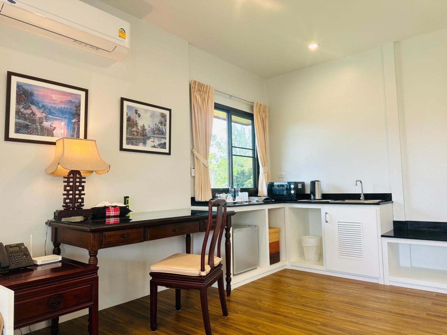 Thailife Wellness & Meditation Resort- Sha Plus Khao Lak Buitenkant foto