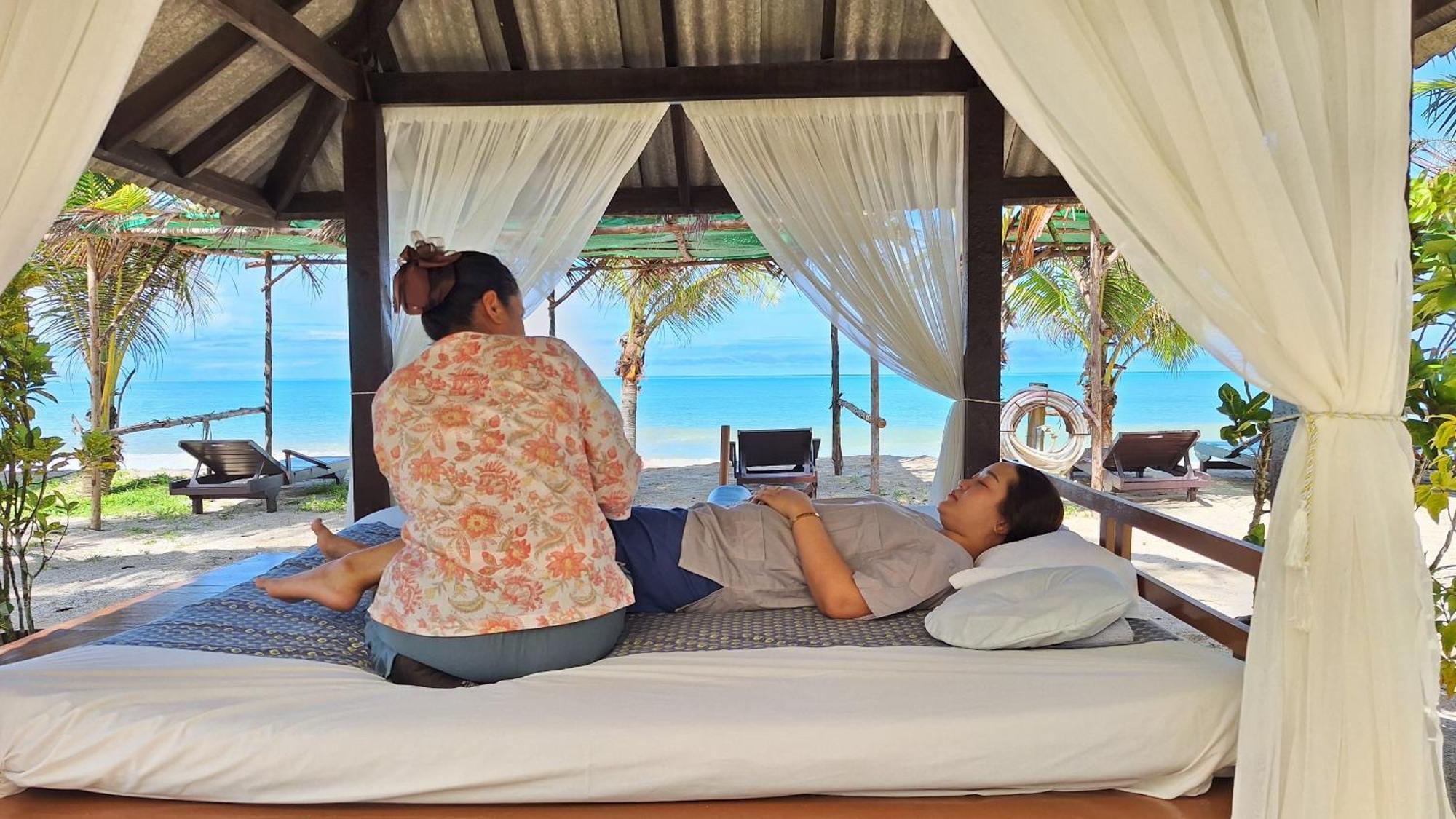 Thailife Wellness & Meditation Resort- Sha Plus Khao Lak Buitenkant foto