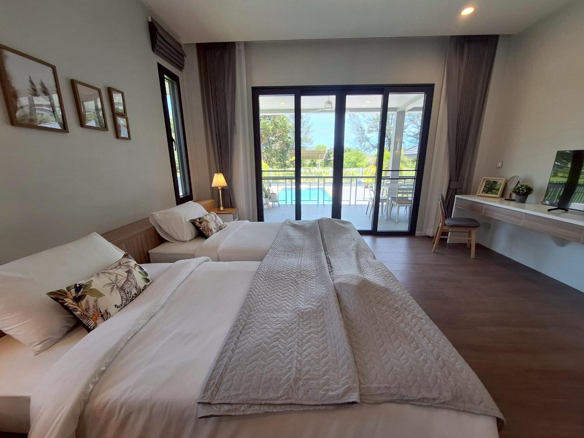 Thailife Wellness & Meditation Resort- Sha Plus Khao Lak Buitenkant foto